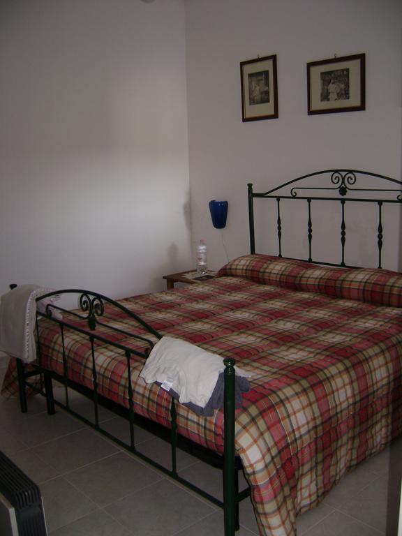 Otranto Green House Rom bilde